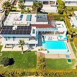 Vacation Marbella I Martinica, Turquoise Heated Pool, Rooftop Hot Tub With Sea View, Cine Room, Night Security, Alarm System, 5 Min To The *