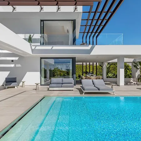 Vacation Marbella I Martinica, Turquoise Heated Pool, Rooftop Hot Tub With Sea View, Cine Room, Night Security, Alarm System, 5 Min To The ヴィラ